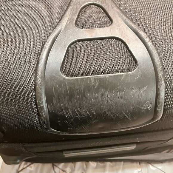 TUMI T-Tech Black Nylon 22" Rolling Carry-On Luggage - Picture 9 of 12